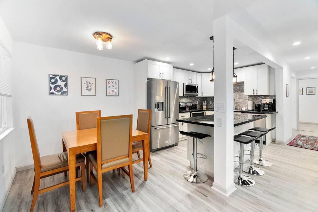 Hillside In Seattle - Updated And Well Appointed. Exteriör bild